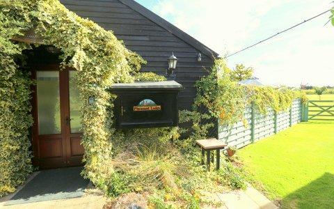 Pheasant Suites Colchester Buitenkant foto